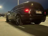 Gebraucht Mercedes R500 306 PS (225 kW) 2006 Schwarz Van / Kleinbus