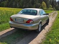 Second-hand Jaguar X-type 196 CP (144 kW) 2003 Auriu Berlinǎ