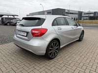 Gebraucht Mercedes A180 122 PS (89 kW) 2013 Silber Limousine