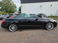Gebraucht Mercedes E250 204 PS (150 kW) 2010 Schwarz Cabrio