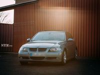 Gebraucht BMW 330 Performance 258 PS (189 kW) 2004 Silber Limousine