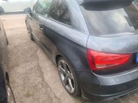 gebraucht Audi A1 s-line 3-trg 1.4. TFSI 185 PS