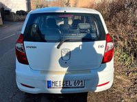 Gebraucht Hyundai i10 Classic 69 PS (50 kW) 2012 Weiß Kleinwagen