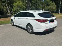 Gebraucht Hyundai i40 135 PS (99 kW) 2017 Weiß Kombi