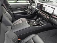 Neu BMW 520 Comfort Edition 197 PS (144 kW) 2025 Grau Kombi