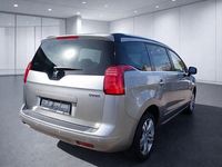 Gebraucht Peugeot 5008 120 PS (88 kW) 2016 Grau Van / Kleinbus