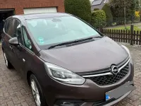 Używany Opel Zafira 110 KM (80 kW) 2017 Brązowy Minivan