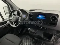Używany Mercedes Sprinter 170 KM (125 kW) 2022 Biały Van