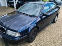 Gebraucht Skoda Octavia 90 PS (66 kW) 2000 Blau Limousine