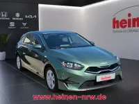Gebraucht Kia Ceed Comfort 140 PS (102 kW) 2025 Grün Kleinwagen