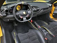Gebraucht Ferrari F8 721 PS (530 kW) 2023 Giallo triple strato Cabrio