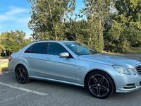 Gebraucht Mercedes E300 231 PS (169 kW) 2010 Silber Limousine