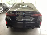 Gebraucht BMW 540 Performance 303 PS (222 kW) 2025 Saphirschwarz Limousine