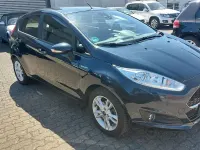 Gebraucht Ford Fiesta Celebration 101 PS (74 kW) 2017 Blau Kleinwagen