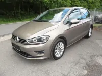 Gebraucht VW Golf VII LOUNGE 110 PS (80 kW) 2015 Gold Limousine