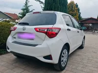 Gebraucht Toyota Yaris 69 PS (50 kW) 2017 Weiß Kleinwagen