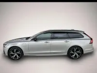 Gebraucht Volvo V90 Plus 455 PS (334 kW) 2023 Manufacturer Kombi
