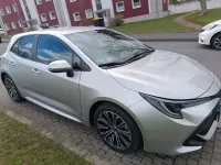 Gebraucht Toyota Corolla Team 140 PS (102 kW) 2023 Silber Limousine
