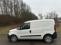 Gebraucht Fiat Doblò 120 PS (88 kW) 2015 Weiß Van / Kleinbus