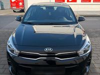 Gebraucht Kia Rio 84 PS (61 kW) 2017 Schwarz Kleinwagen