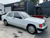 Gebraucht Mercedes 190 109 PS (80 kW) 1991 Limousine