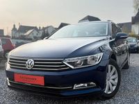 Gebraucht VW Passat 150 PS (110 kW) 2018 Blau Kombi