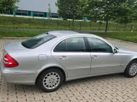 Gebraucht Mercedes E200 163 PS (119 kW) 2004 Silber Limousine
