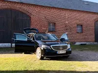 Gebraucht Mercedes C300e 320 PS (235 kW) 2020 Schwarz Limousine