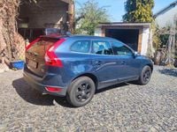 Usado Volvo XC60 Pro 163 HP (119 kW) 2013 Azul SUV