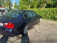 Second-hand BMW 320 143 CP (105 kW) 2007 Albastru Berlinǎ