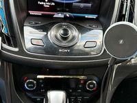 Gebraucht Ford Kuga Titanium 180 PS (132 kW) 2016 Weiß SUV