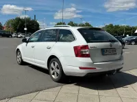 Gebraucht Skoda Octavia Elegance 105 PS (77 kW) 2014 Weiß Kombi