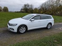 Gebraucht VW Passat Business 150 PS (110 kW) 2023 Weiß Kombi
