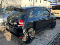 Gebraucht Renault Twingo Life 69 PS (50 kW) 2018 Schwarz Kleinwagen