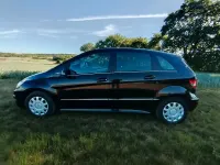 Gebraucht Mercedes B160 95 PS (69 kW) 2009 Schwarz Kleinwagen
