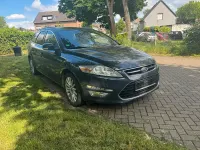 Gebraucht Ford Mondeo Titanium 140 PS (102 kW) 2014 Blau Kombi