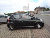 Gebraucht Toyota Aygo 68 PS (50 kW) 2007 Schwarz Kleinwagen
