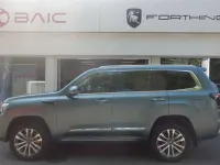Neu Baic BJ60 256 PS (188 kW) 2026 Grün SUV