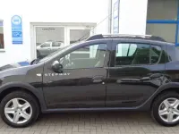 Gebraucht Dacia Sandero Prestige 90 PS (66 kW) 2014 Schwarz Limousine