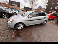 Gebraucht Hyundai Accent 97 PS (71 kW) 2009 Grau Limousine