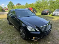Gebraucht Mercedes E200 136 PS (100 kW) 2010 Schwarz Limousine