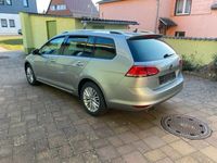 gebraucht VW Golf VII Variant 4Motion Allrad Xenon Scheckheftgepflegt