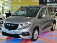 Gebraucht Opel Combo Life 131 PS (96 kW) 2022 Andere Limousine