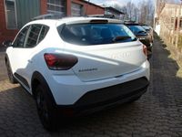 Gebraucht Dacia Sandero Expression 91 PS (66 kW) 2024 Weiß Kleinwagen