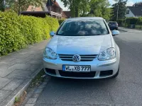 Gebraucht VW Golf V 102 PS (75 kW) 2005 Silber Kleinwagen