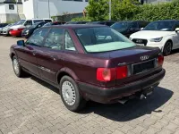 Używany Audi 80 90 KM (66 kW) 1992 Czerwony Sedan/Limuzyna