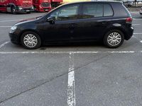 Gebraucht VW Golf VI Comfortline 105 PS (77 kW) 2011 Schwarz Kleinwagen