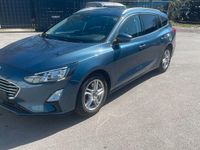 Gebraucht Ford Focus Cool & Connect 120 PS (88 kW) 2020 Blau Kombi