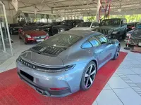 Gebraucht Porsche 911 Carrera 394 PS (289 kW) 2024 Grau Coupé