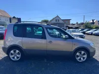 Gebraucht Skoda Roomster 86 PS (63 kW) 2013 Beige Van / Kleinbus
